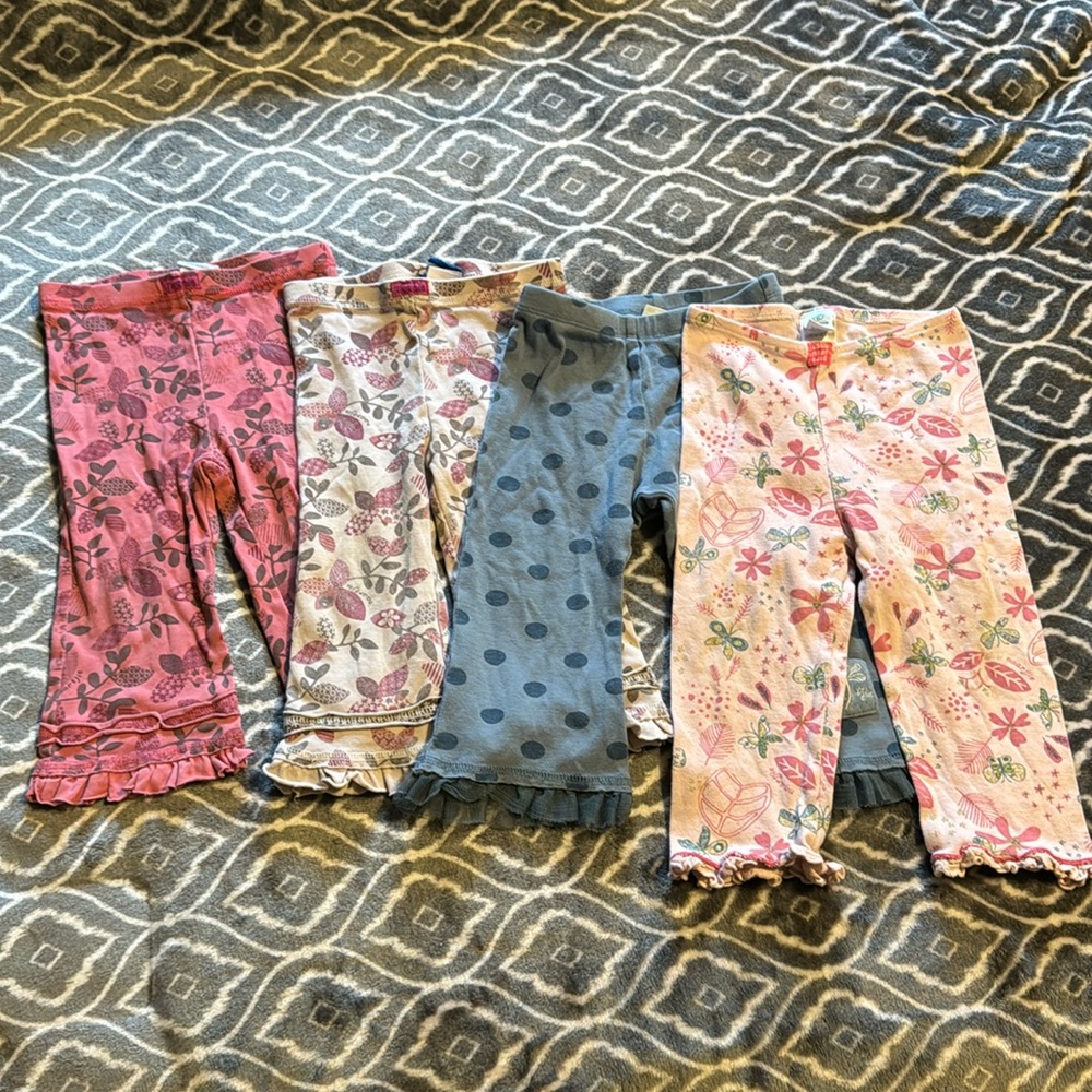 4 pairs of naartjie pants sz 12-18 months